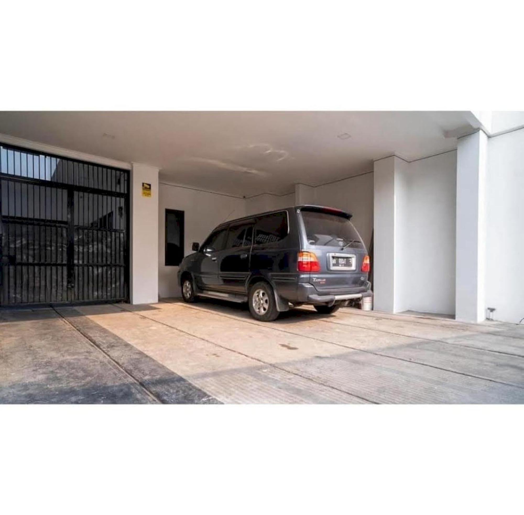 מלון בוגור Oyo 94143 Mahagoni House Syariah מראה חיצוני תמונה